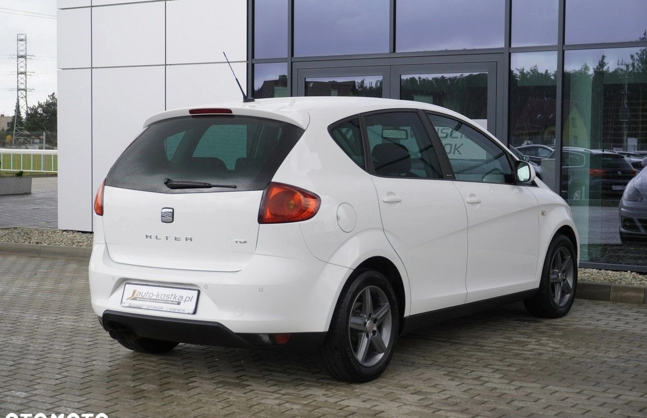 Seat Altea cena 33499 przebieg: 195450, rok produkcji 2015 z Jawor małe 379
